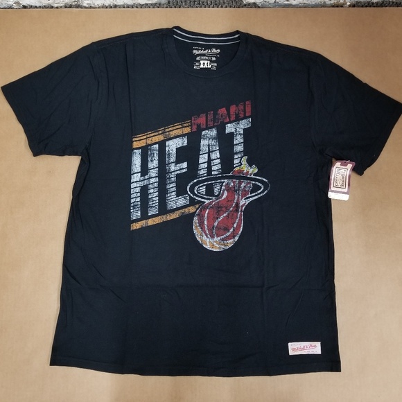 Mitchell & Ness Other - Miami Heat Black Mitchell & Ness T-Shirt Men's XXL